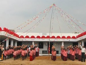 Inauguració de l'escola l'any 2003